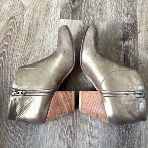 Fortress of Inca Adriana Gold Booties